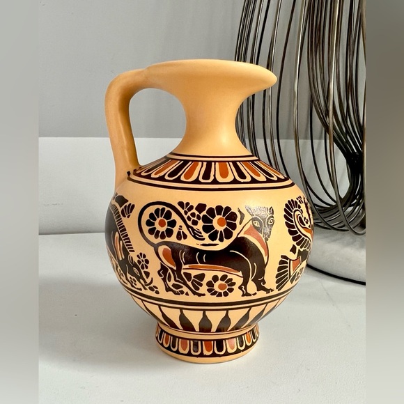 Small Greek Vase Jug Corinthian Design Handmade in Greece Earth Tones - Picture 3 of 9